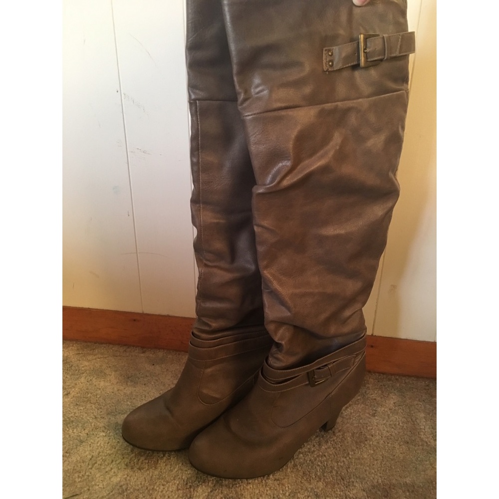 Cute tall boots